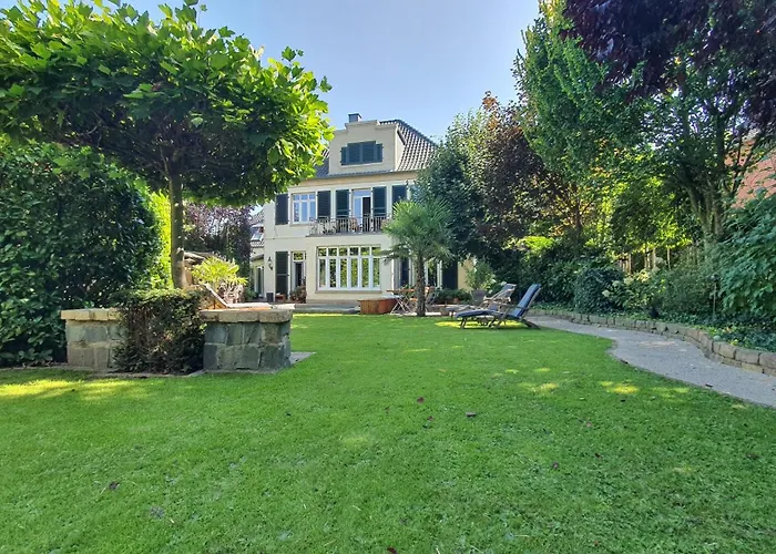 Deer House Boarding Апартаменты